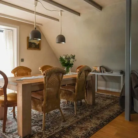 Appartamento In A Thatched With Private *